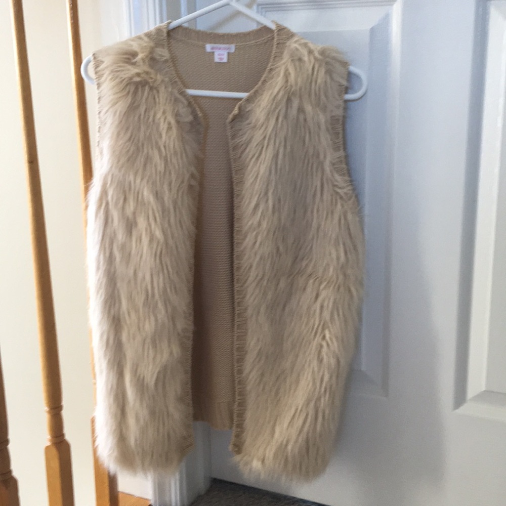 XS Faux Fur Sweater Vest